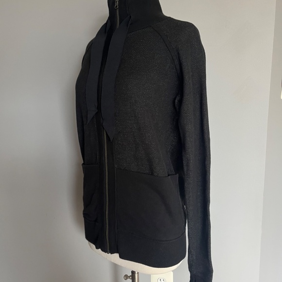 Lululemon Ribbon Detail‎ Full Zip Black Cotton Collared Popcorn Jacket Sweater - Picture 5 of 9